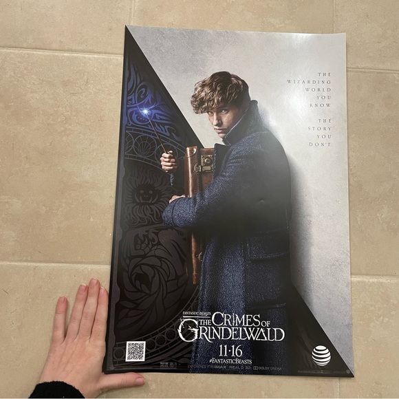 "Fantastic Beasts: The Crimes of Grindelwald" Newt Scamander AT&T Movie Poster - Picture 2 of 7